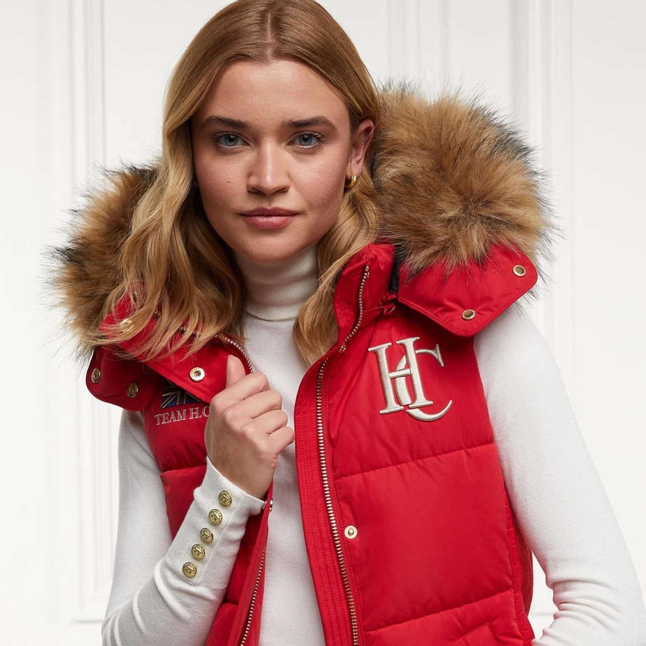 Holland Cooper Womens Team Hooded Gilet - Image 10