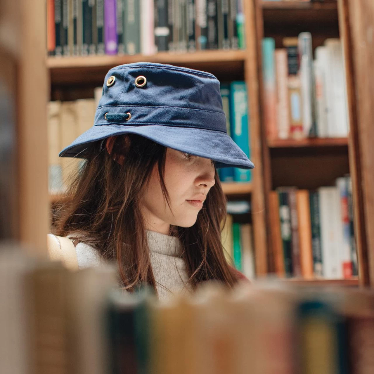 Tilley T1 Bucket Hat - Image 6
